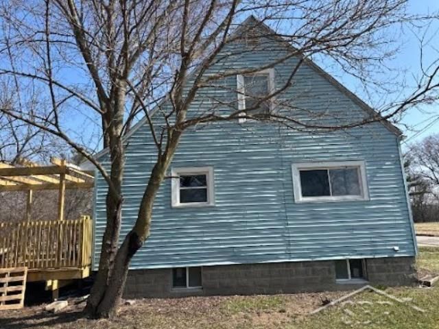 3221 Fulton Street, Saginaw, MI 48601