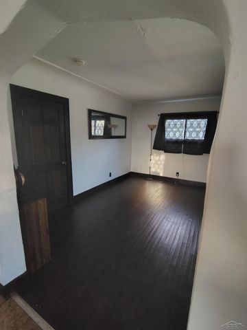 3221 Fulton Street, Saginaw, MI 48601