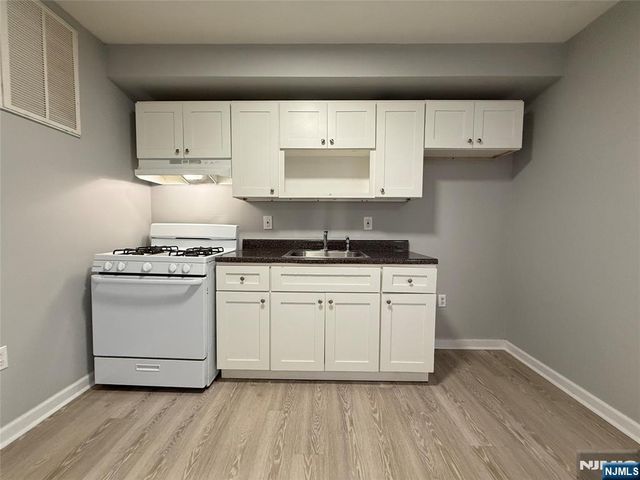 34 Auburn Street 2, Paterson, NJ 07501