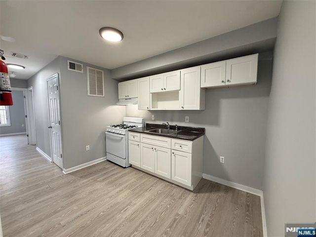 34 Auburn Street 2, Paterson, NJ 07501