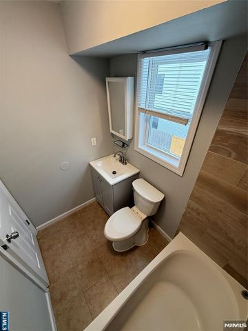 34 Auburn Street 2, Paterson, NJ 07501