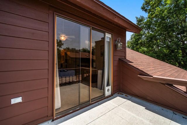 200 Fountain Lake W 116, Livingston, TX 77351