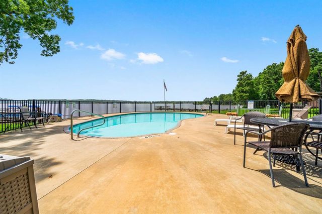 200 Fountain Lake W 116, Livingston, TX 77351