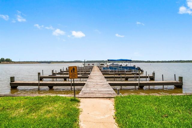 200 Fountain Lake W 116, Livingston, TX 77351