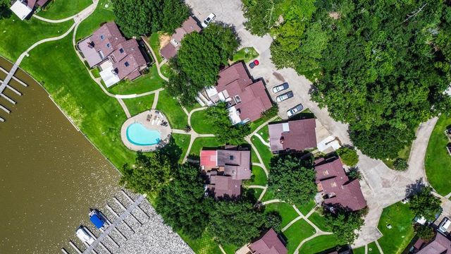 200 Fountain Lake W 116, Livingston, TX 77351