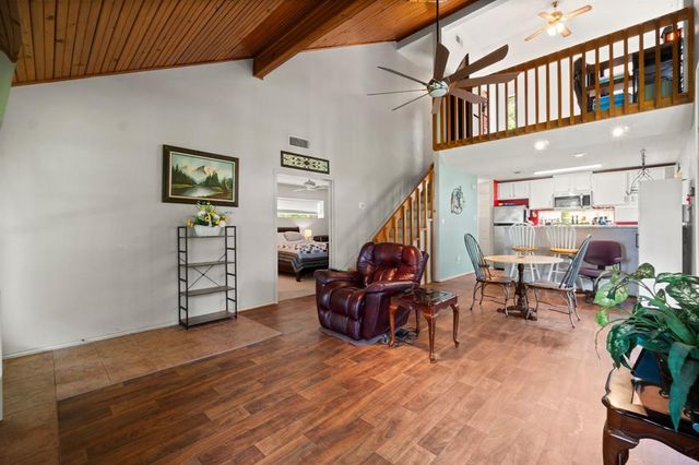 200 Fountain Lake W 116, Livingston, TX 77351