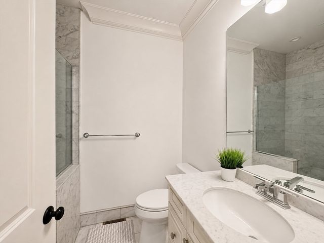 3 M St 2, Boston, MA 02127