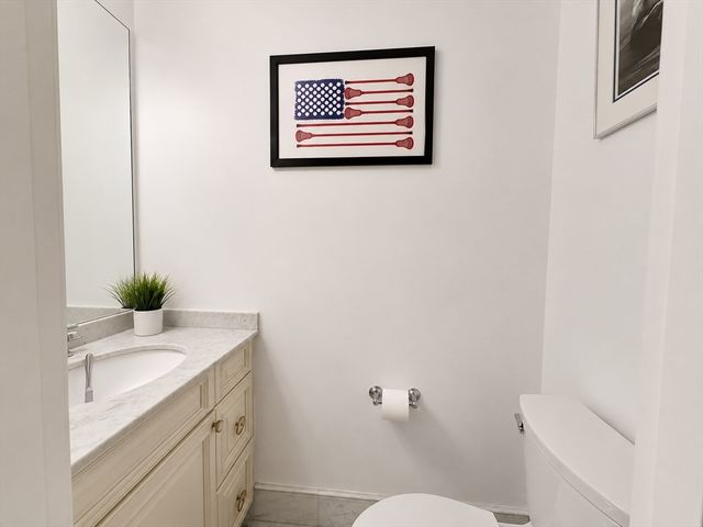 3 M St 2, Boston, MA 02127