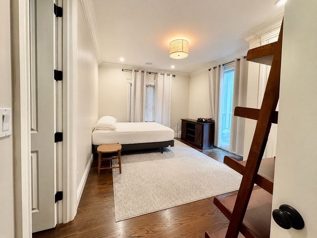 3 M St 2, Boston, MA 02127
