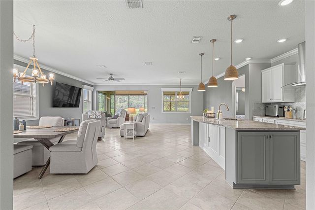 9793 SW 63RD LOOP, Ocala, FL 34481