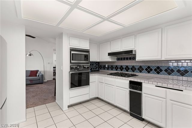 3185 La Mancha Way, Henderson, NV 89014