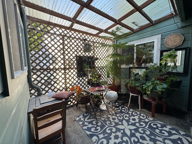 370 Bartlett Street 2, San Francisco, CA 94110
