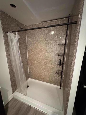 370 Bartlett Street 2, San Francisco, CA 94110