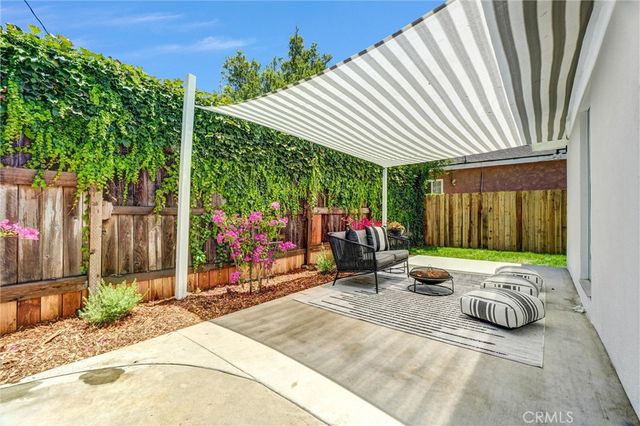 3090 Eucalyptus Avenue, Long Beach, CA 90806