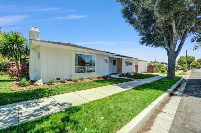 3090 Eucalyptus Avenue, Long Beach, CA 90806