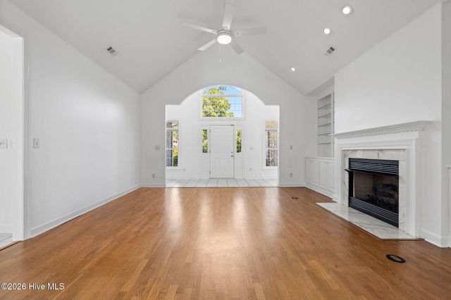 8915 Rosewood Court NW, Calabash, NC 28467