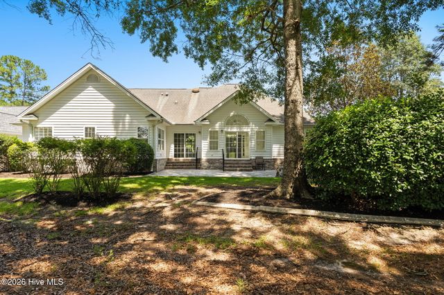 8915 Rosewood Court NW, Calabash, NC 28467