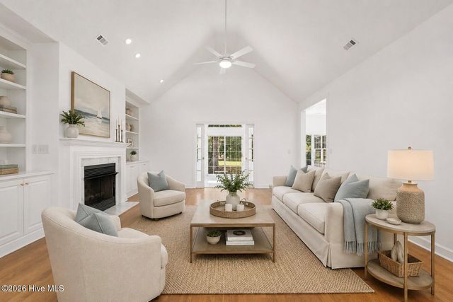 8915 Rosewood Court NW, Calabash, NC 28467