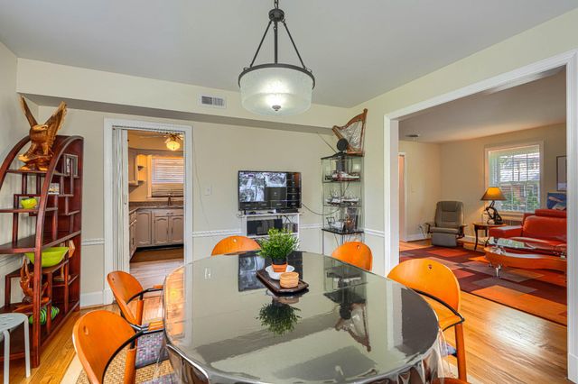 3006 DUNMORE RD, Dundalk, MD 21222