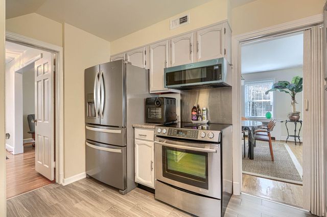 3006 DUNMORE RD, Dundalk, MD 21222