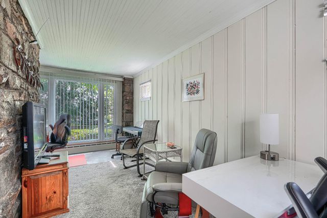 3006 DUNMORE RD, Dundalk, MD 21222