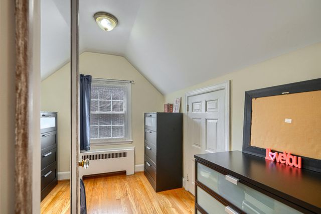 3006 DUNMORE RD, Dundalk, MD 21222