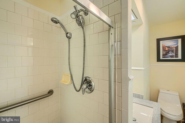 3006 DUNMORE RD, Dundalk, MD 21222