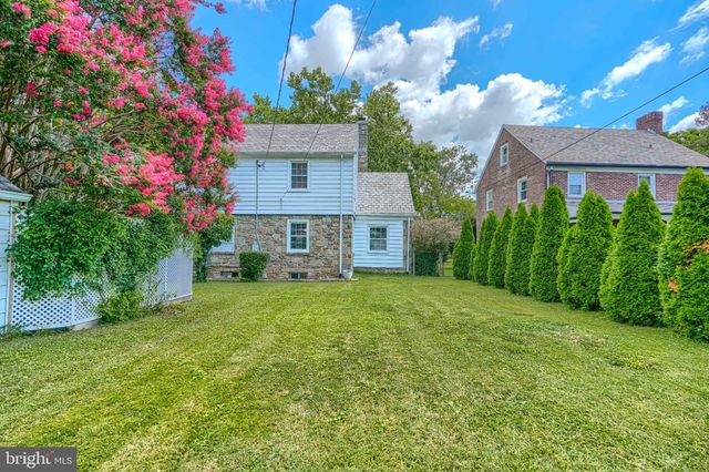 3006 DUNMORE RD, Dundalk, MD 21222