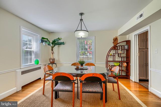 3006 DUNMORE RD, Dundalk, MD 21222