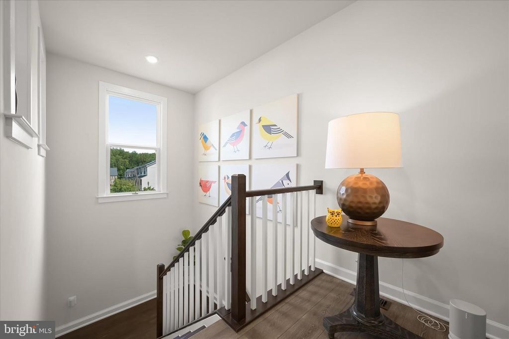Image 18 of property listing at 7668 CROSS CREEK DR, Columbia, MD 21044