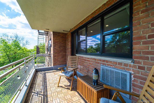 88-29 155th Avenue 3F, Howard Beach, NY 11414