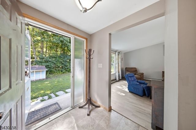 113 Deckertown Tpke, Montague Twp., NJ 07827