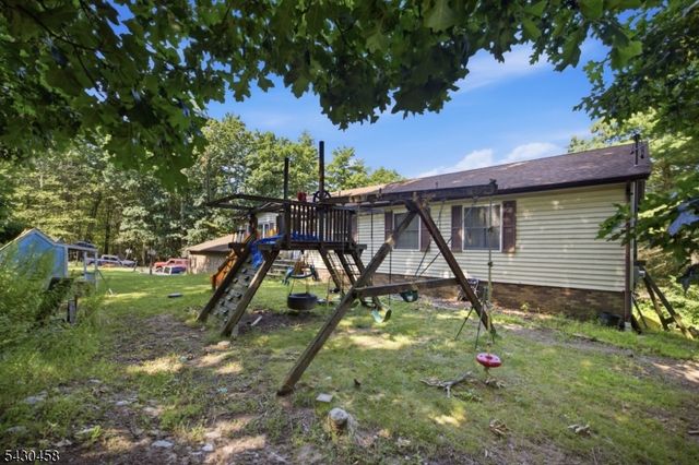113 Deckertown Tpke, Montague Twp., NJ 07827