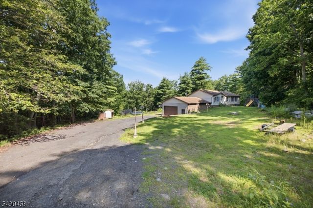 113 Deckertown Tpke, Montague Twp., NJ 07827
