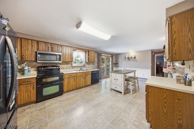 113 Deckertown Tpke, Montague Twp., NJ 07827