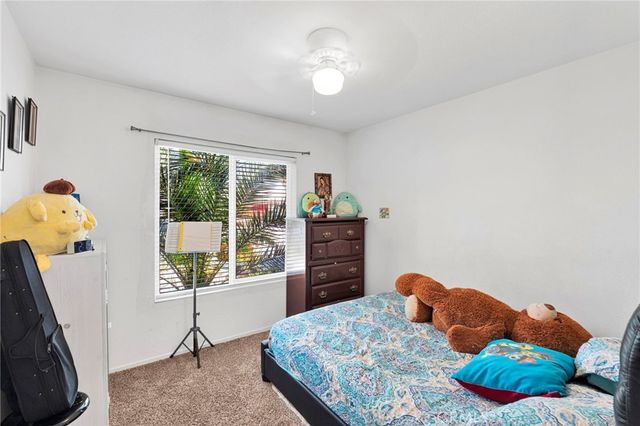 15752 Whitecap Way, Victorville, CA 92394