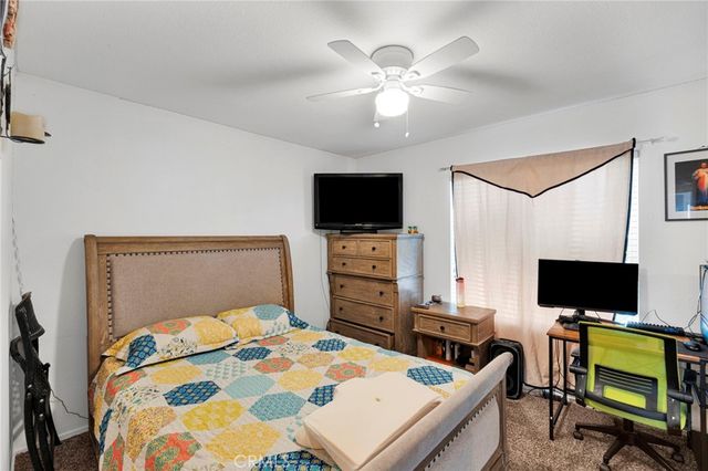 15752 Whitecap Way, Victorville, CA 92394