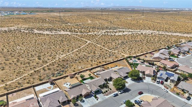 15752 Whitecap Way, Victorville, CA 92394