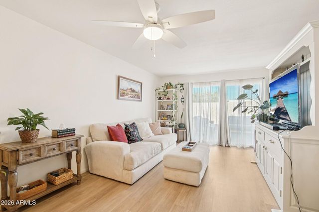 534 W HARVARD Drive, Tempe, AZ 85283