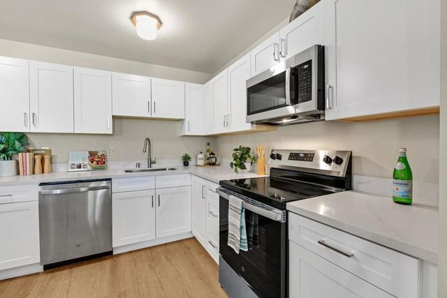1171 Compass Lane 307, Foster City, CA 94404