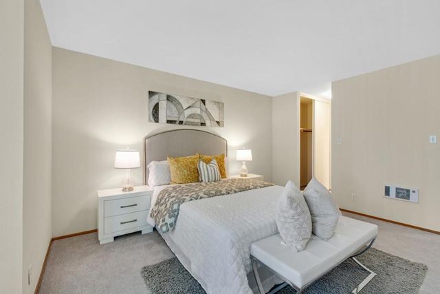 1171 Compass Lane 307, Foster City, CA 94404