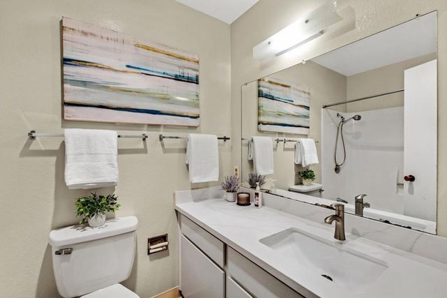1171 Compass Lane 307, Foster City, CA 94404