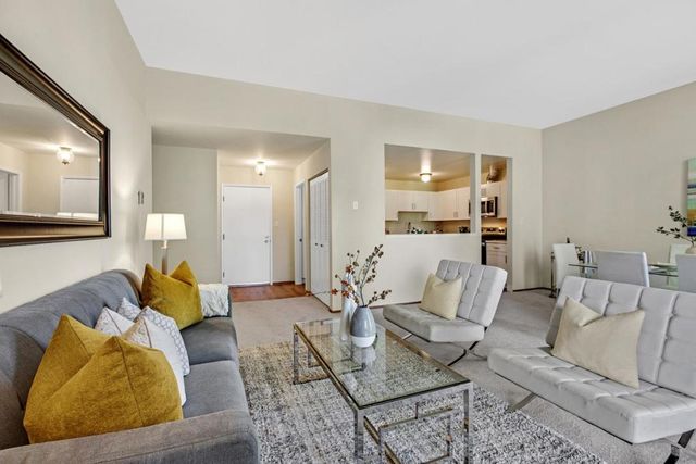 1171 Compass Lane 307, Foster City, CA 94404