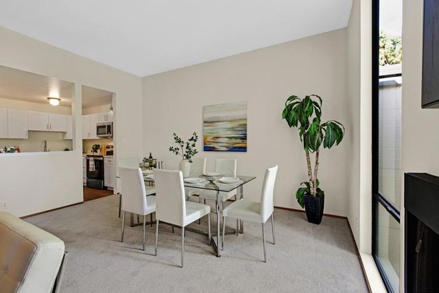 1171 Compass Lane 307, Foster City, CA 94404