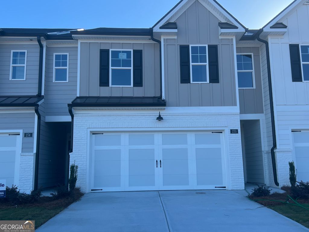 273 Sound Circle 150, Stockbridge, GA 30281