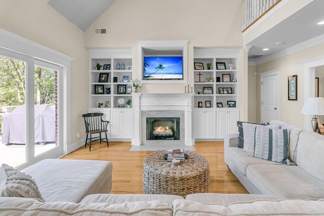 1006 King Mountain Drive, Summerville, SC 29483