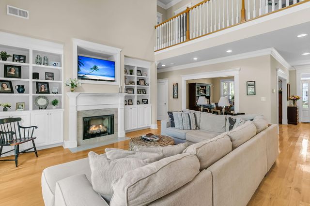 1006 King Mountain Drive, Summerville, SC 29483