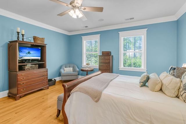 1006 King Mountain Drive, Summerville, SC 29483