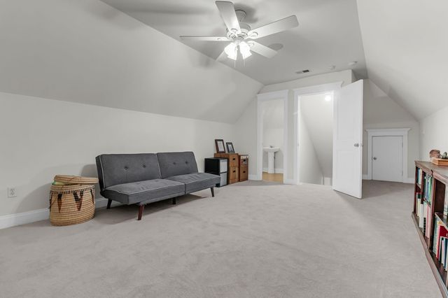 1006 King Mountain Drive, Summerville, SC 29483