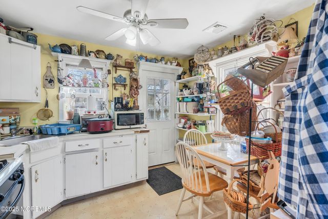 928 4th Avenue, Toms River, NJ 08757